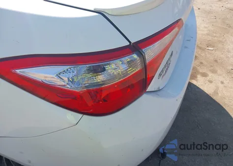 2016 Toyota Corolla S Plus z USA, uszkodzony, nr VIN 2T1BURHE3GC574917